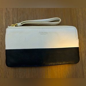SOLD Perlina black and white wristlet